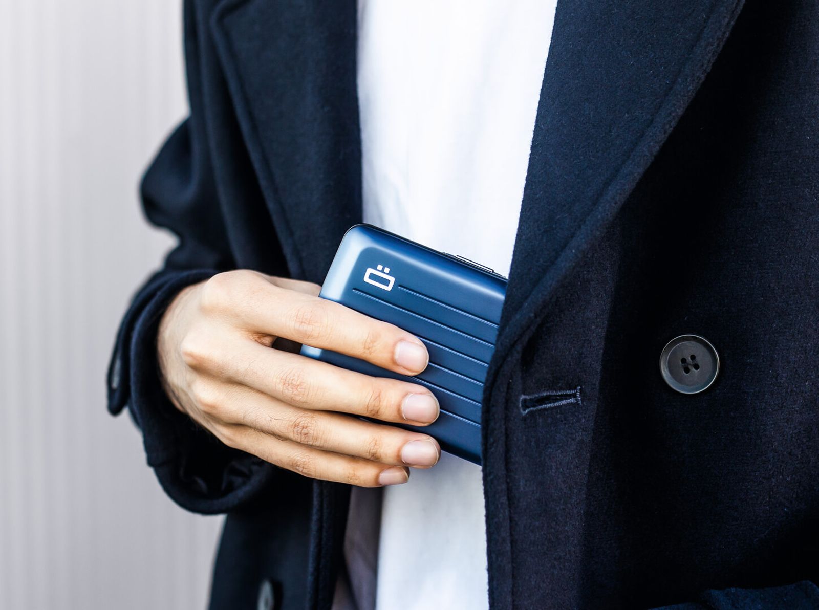 OGON Aluminum Wallet Smart Case V2.0 - Navy Blue